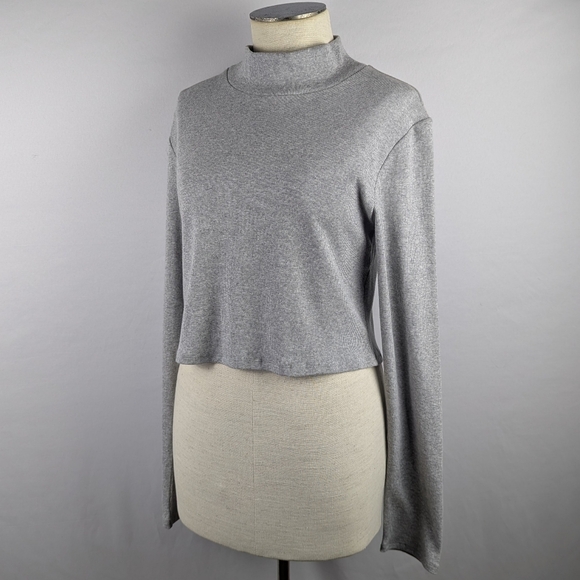 LNA Holt Turtleneck Crop Sweater Rib Knit Cotton Blend Light Heather Grey L NWT - Picture 9 of 11